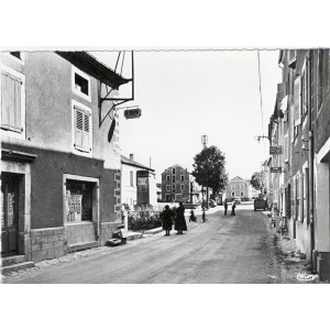 cp48-grandrieu-la-grand-rue